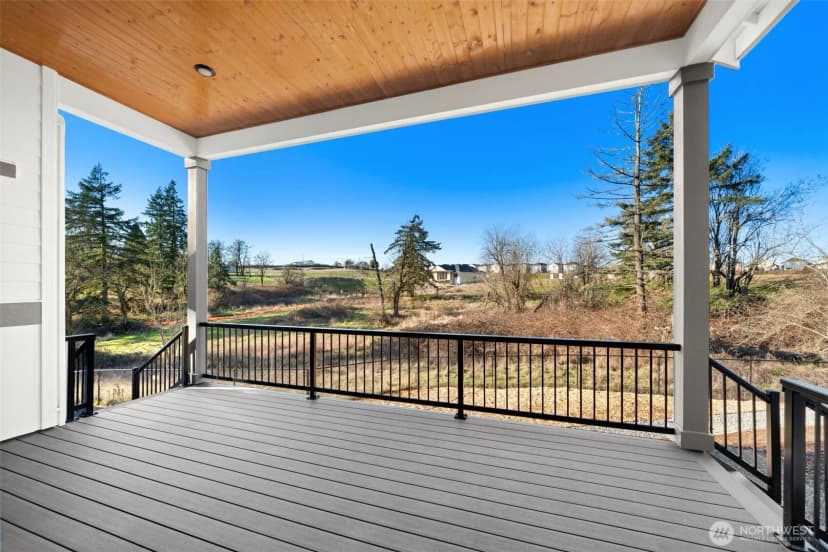 Property photo for 17104 Nw 7th Avenue, Ridgefield photo 31