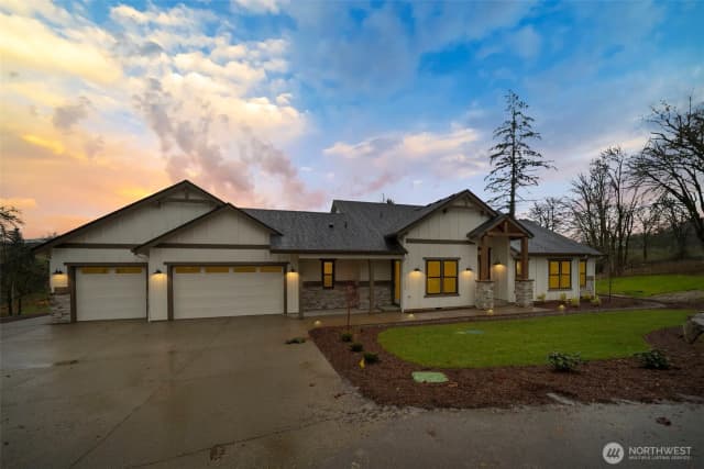Property photo for 17104 Nw 7th Avenue, Ridgefield