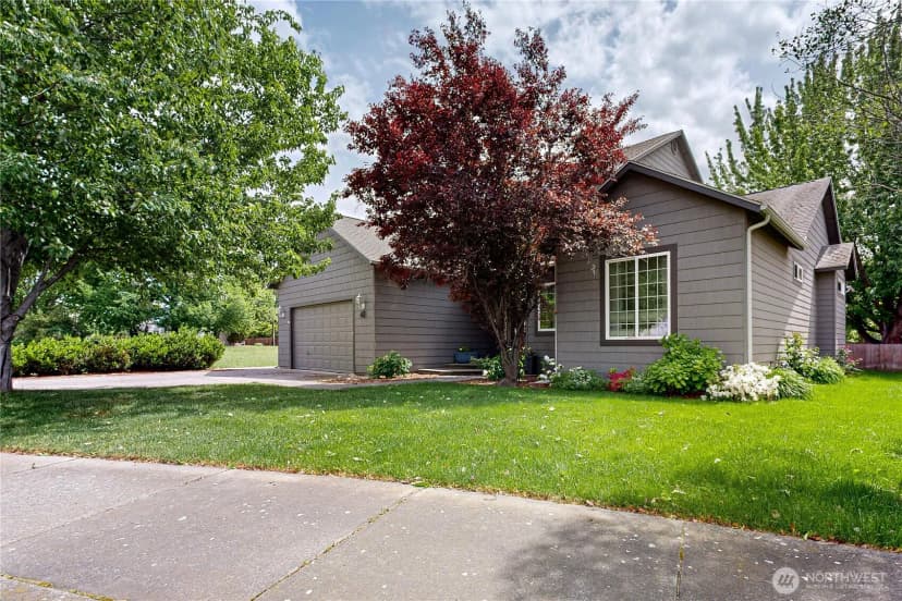 Property photo for 48 Parkwood Circle, Walla Walla photo 3