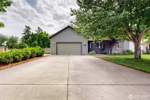 Property photo for 48 Parkwood Circle, Walla Walla