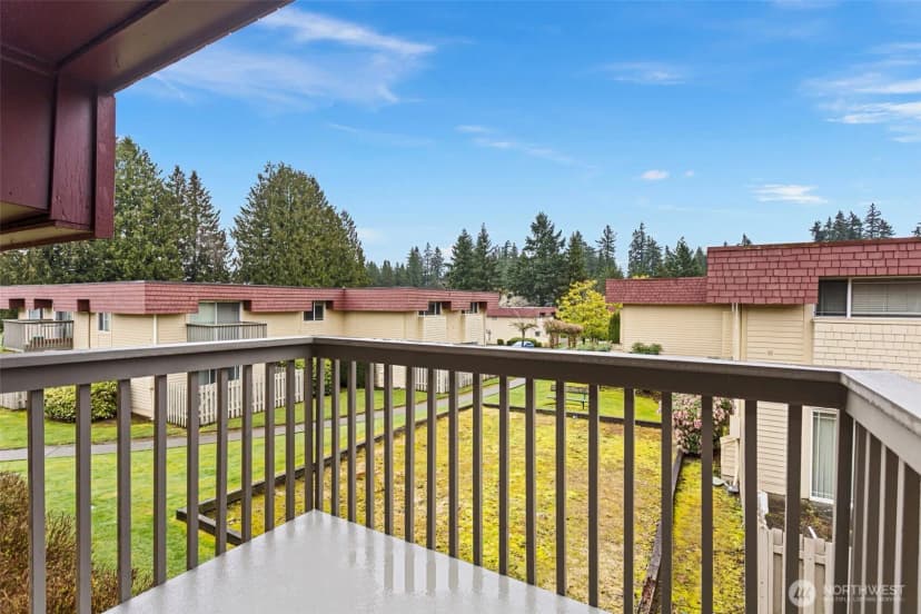 Property photo for 14200 Se 6th Street #57, Bellevue photo 4