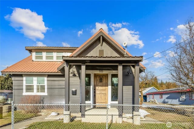 Property photo for 515 E 1st Street, Cle Elum