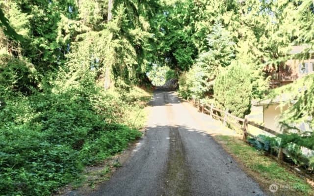 Property photo for 157 Xx 72nd Avenue W, Edmonds photo 3