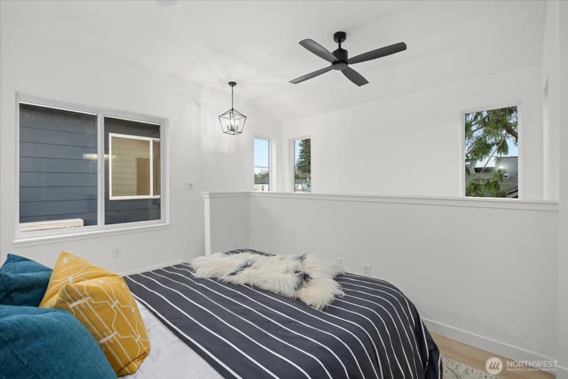 Property photo for 828 S Sullivan Street #b, Seattle photo 9