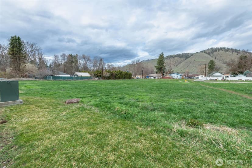 Property photo for 111 Whitebirch Place #c, Cashmere photo 32
