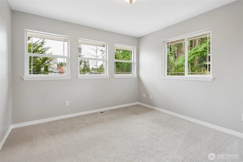 Property photo for 4404 240th Street Sw, Mountlake Terrace photo 30