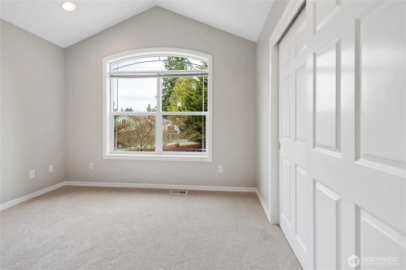 Property photo for 4404 240th Street Sw, Mountlake Terrace photo 28