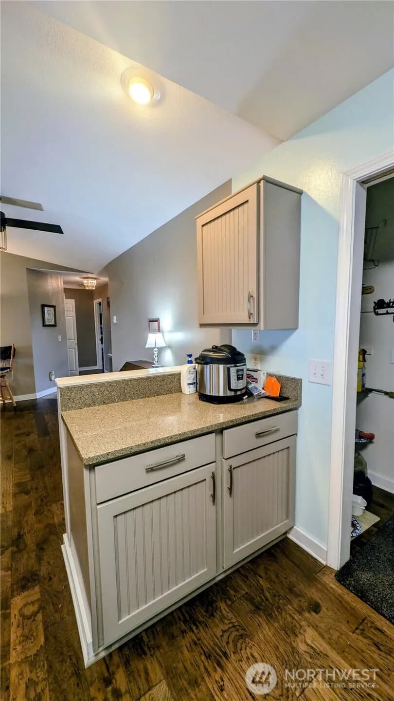 Property photo for 32805 J Place, Ocean Park photo 16