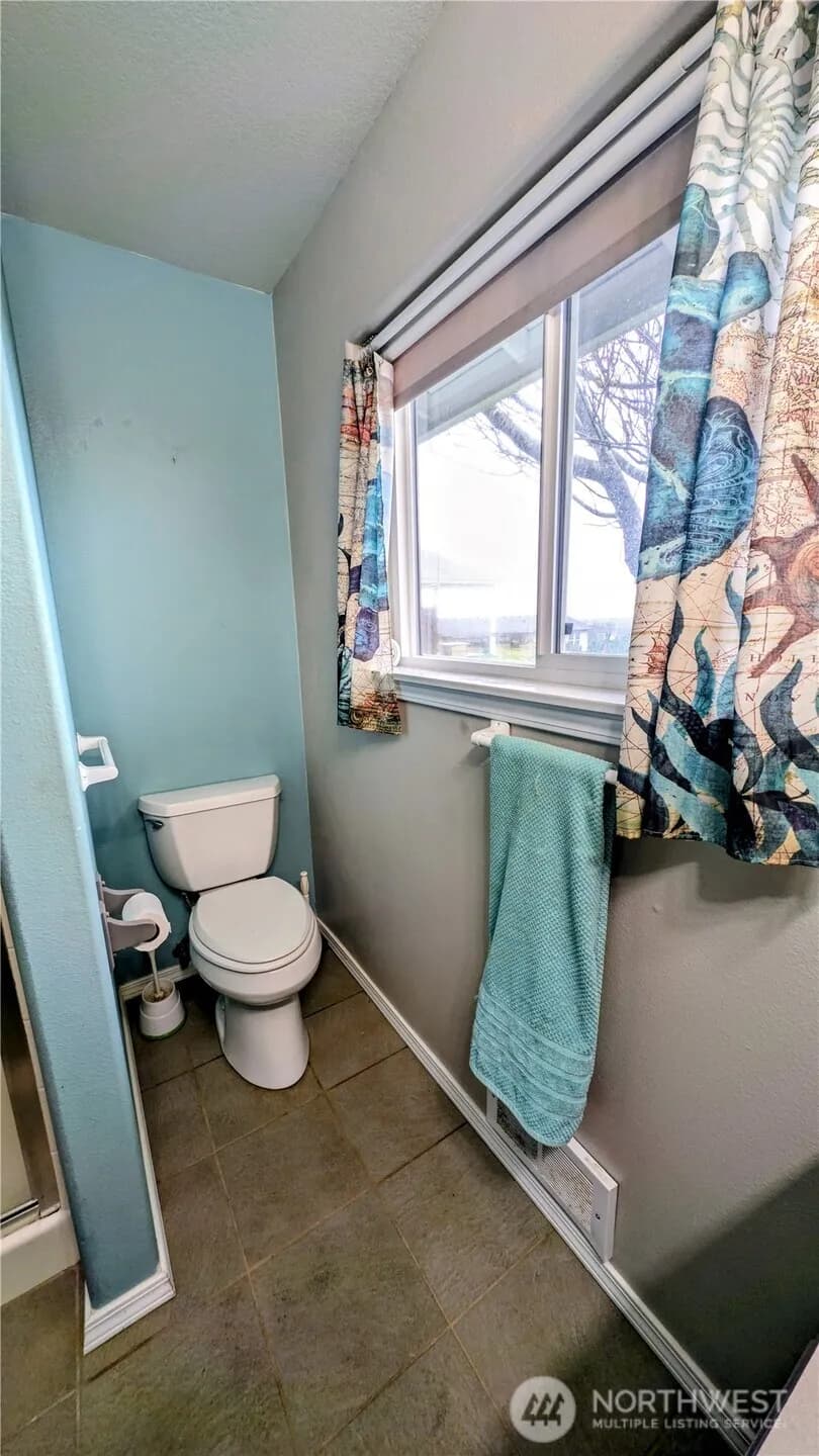 Property photo for 32805 J Place, Ocean Park photo 27