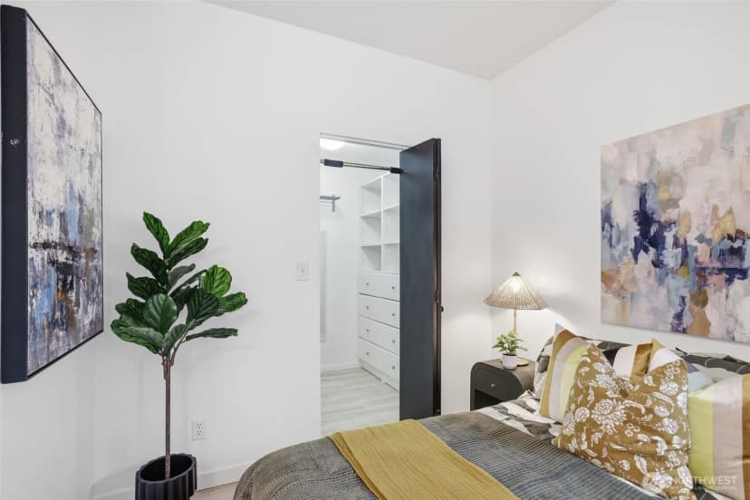 Property photo for 4530 Meridian Avenue N #s-2, Seattle photo 18