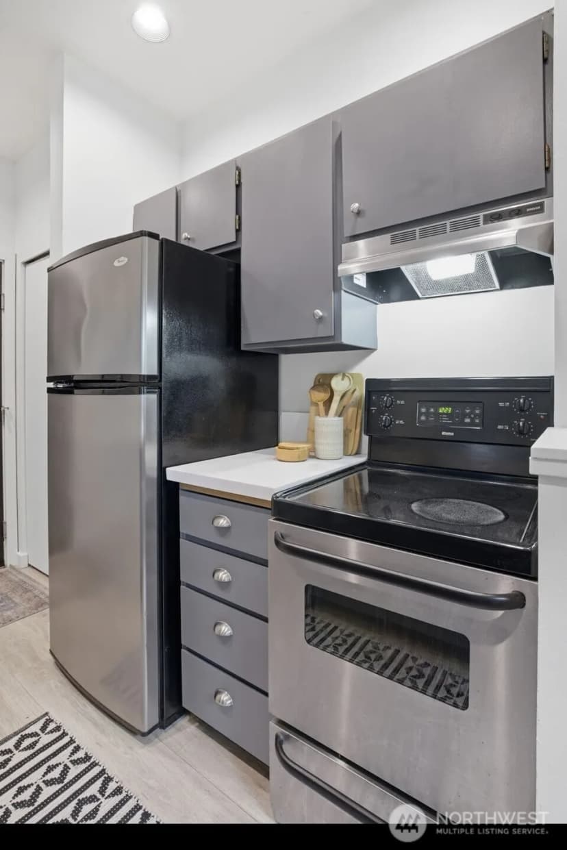 Property photo for 4530 Meridian Avenue N #s-2, Seattle photo 13