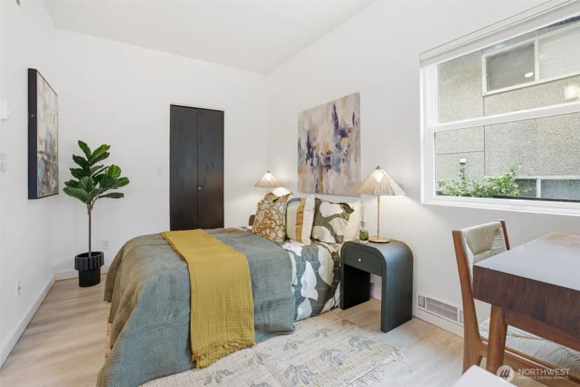 Property photo for 4530 Meridian Avenue N #s-2, Seattle photo 15