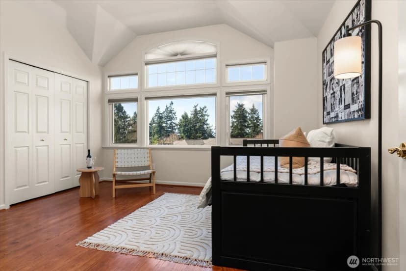 Property photo for 11617 E Oakmont Drive, Mukilteo photo 25