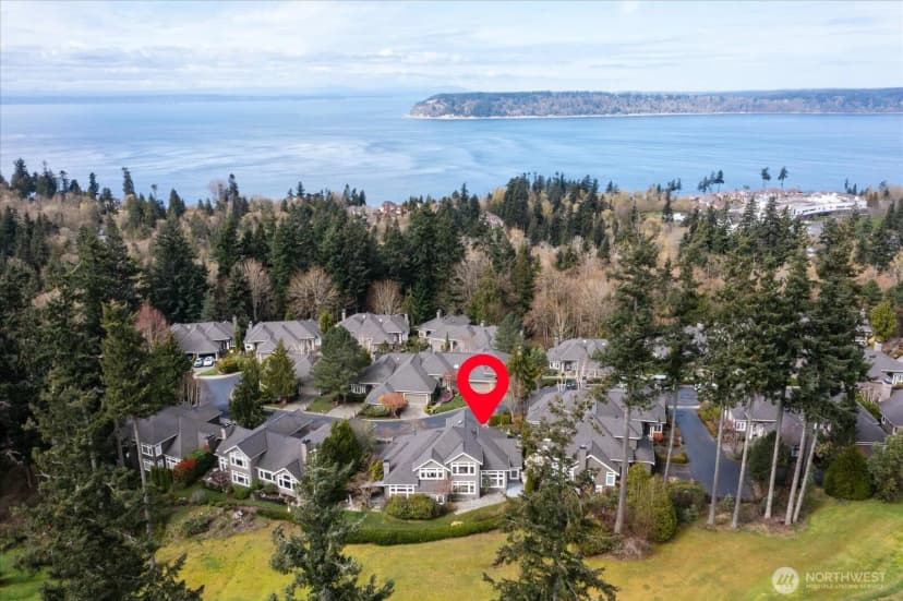 Property photo for 11617 E Oakmont Drive, Mukilteo photo 35