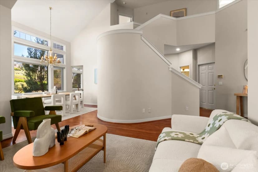 Property photo for 11617 E Oakmont Drive, Mukilteo photo 8