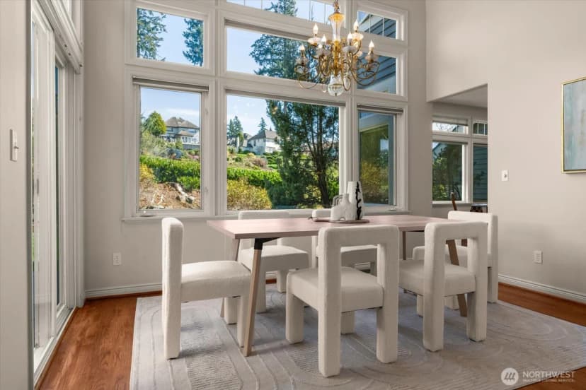 Property photo for 11617 E Oakmont Drive, Mukilteo photo 10