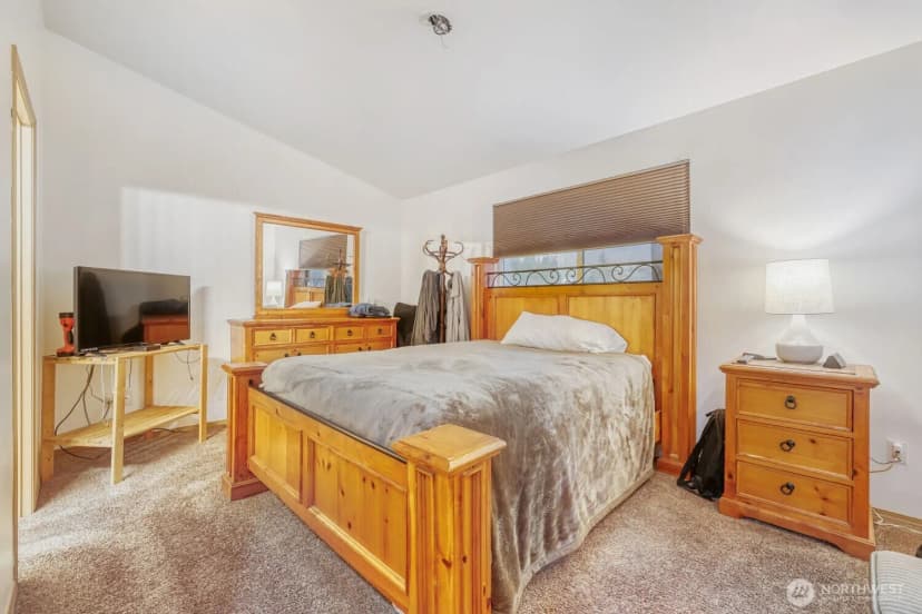 Property photo for 10205 61st Avenue Ne, Marysville photo 16