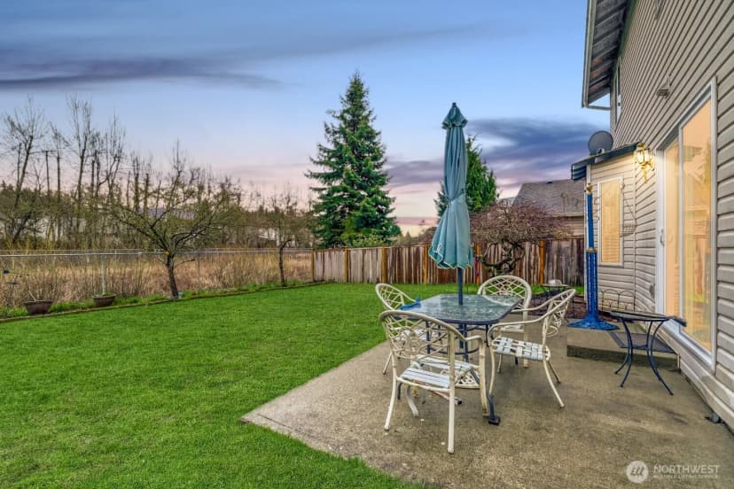 Property photo for 10205 61st Avenue Ne, Marysville photo 26