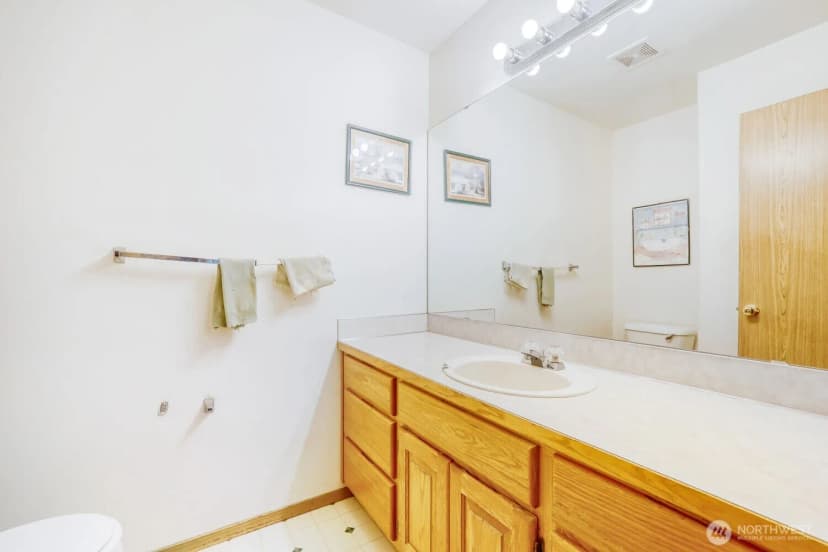 Property photo for 10205 61st Avenue Ne, Marysville photo 15