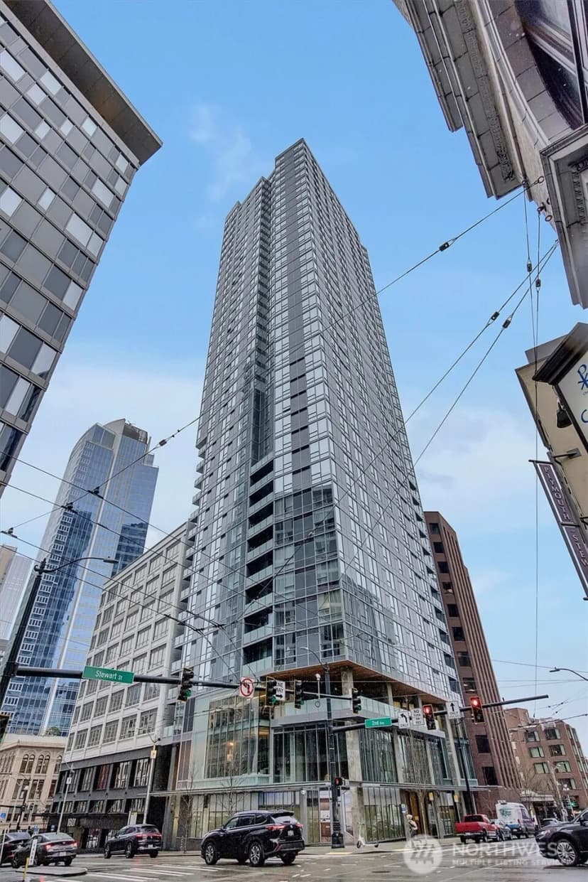 Property photo for 121 Stewart Street #504, Seattle photo 25