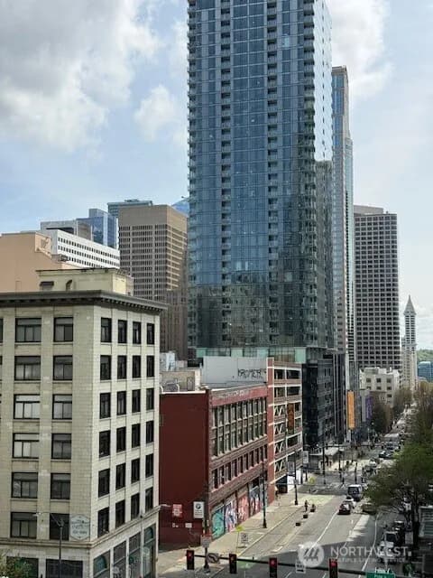 Property photo for 121 Stewart Street #504, Seattle photo 27