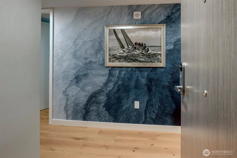 Property photo for 121 Stewart Street #504, Seattle photo 5