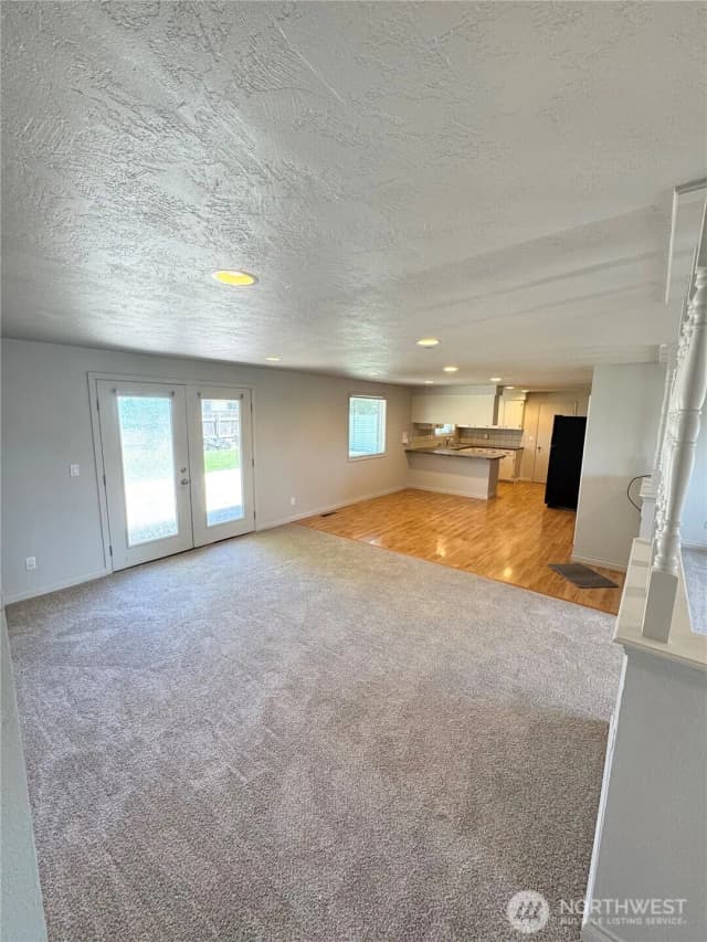 Property photo for 915 E Elsinore Street, Othello photo 5
