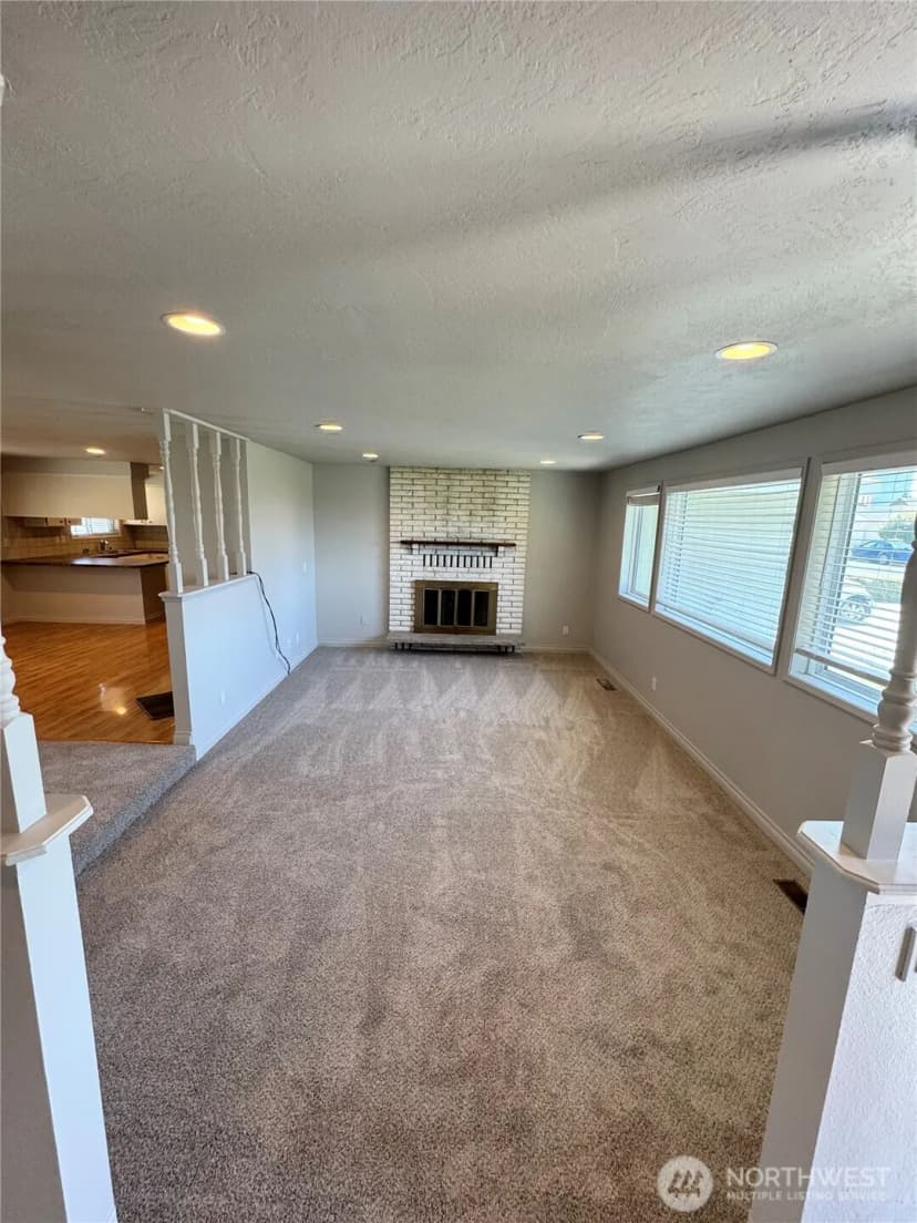 Property photo for 915 E Elsinore Street, Othello photo 8