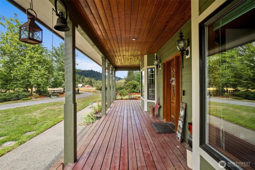 Property photo for 47207 138th Avenue E, Eatonville photo 7