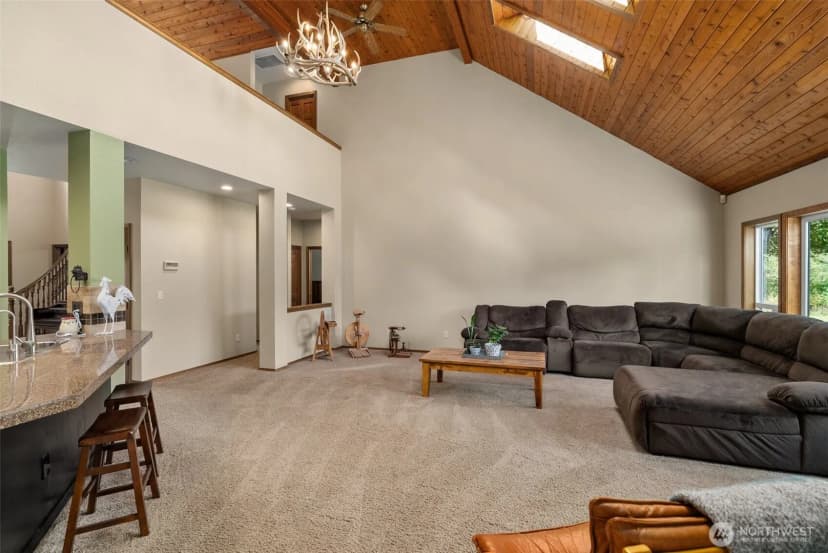 Property photo for 47207 138th Avenue E, Eatonville photo 11