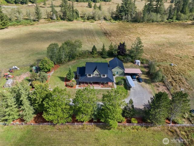 Property photo for 47207 138th Avenue E, Eatonville photo 3