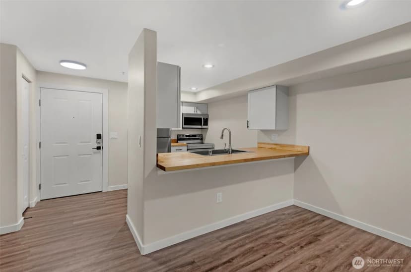 Property photo for 18621 Blueberry Lane #a106, Monroe photo 10