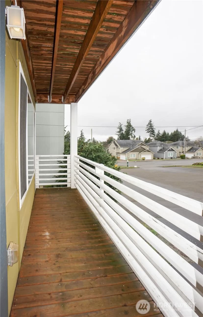 Property photo for 14948 6th Avenue S, Burien photo 21