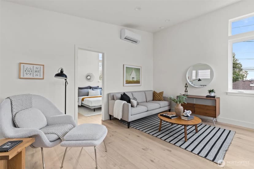 Property photo for 8407 42nd Avenue Sw, Seattle photo 12