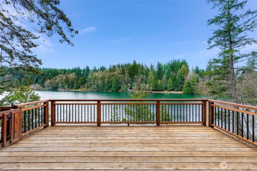 Property photo for 1693 Pebble Beach Trail, Bellingham photo 4