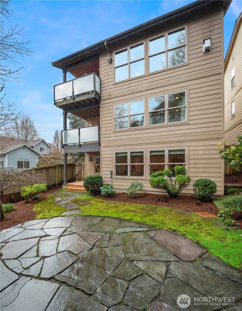 Property photo for 3042 Sw Manning Street, Seattle photo 37