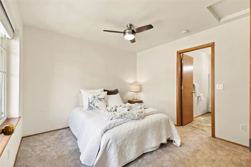 Property photo for 1030 Sinclair Way #42, Burlington photo 15