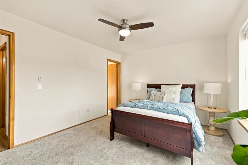 Property photo for 1030 Sinclair Way #42, Burlington photo 13