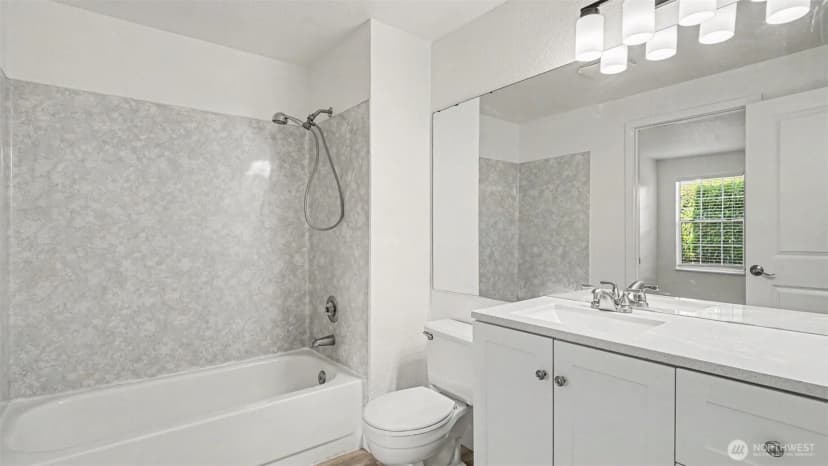 Property photo for 16419 Spruce Way #d1, Lynnwood photo 15