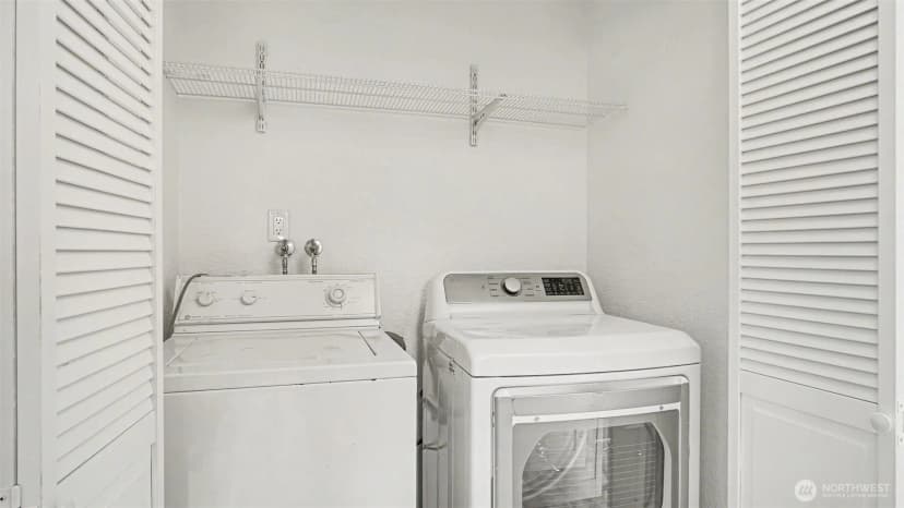 Property photo for 16419 Spruce Way #d1, Lynnwood photo 17