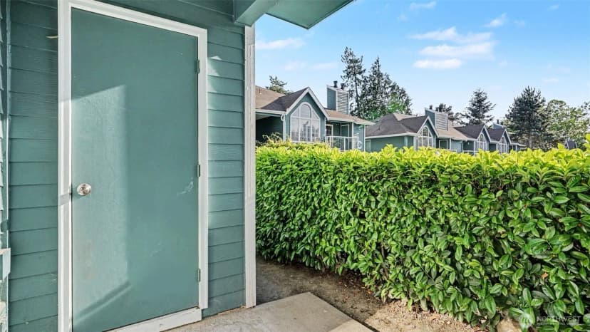 Property photo for 16419 Spruce Way #d1, Lynnwood photo 18