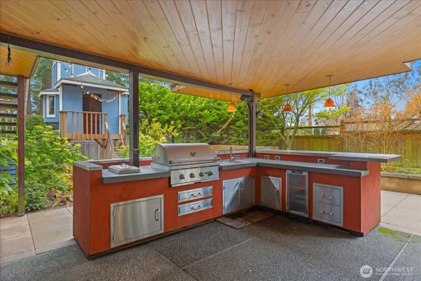 Property photo for 19055 21st Avenue Nw, Shoreline photo 31