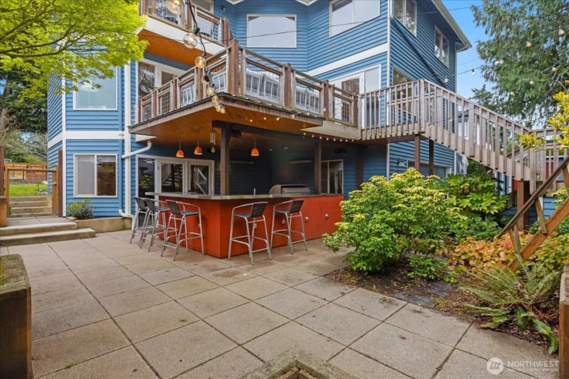 Property photo for 19055 21st Avenue Nw, Shoreline photo 32