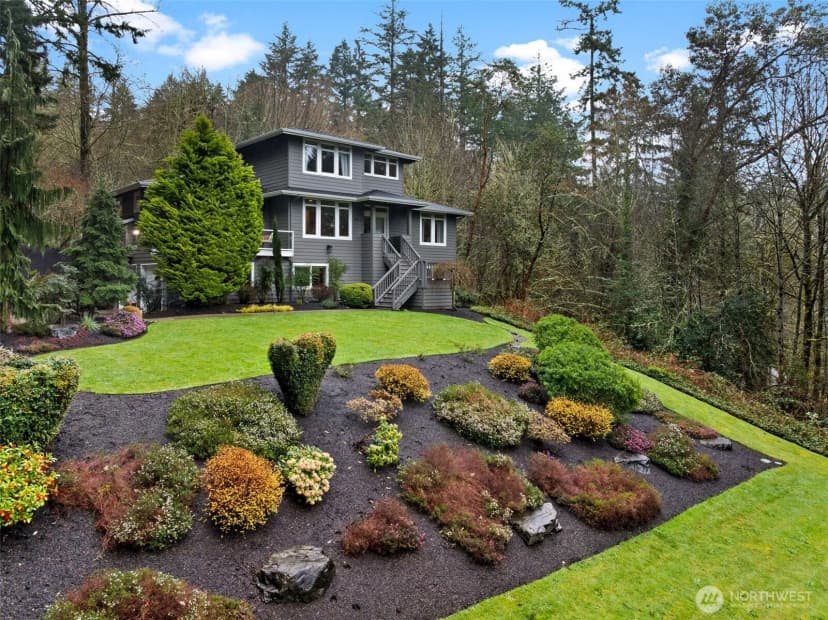 Property photo for 9811 Ridgeway Drive, Gig Harbor