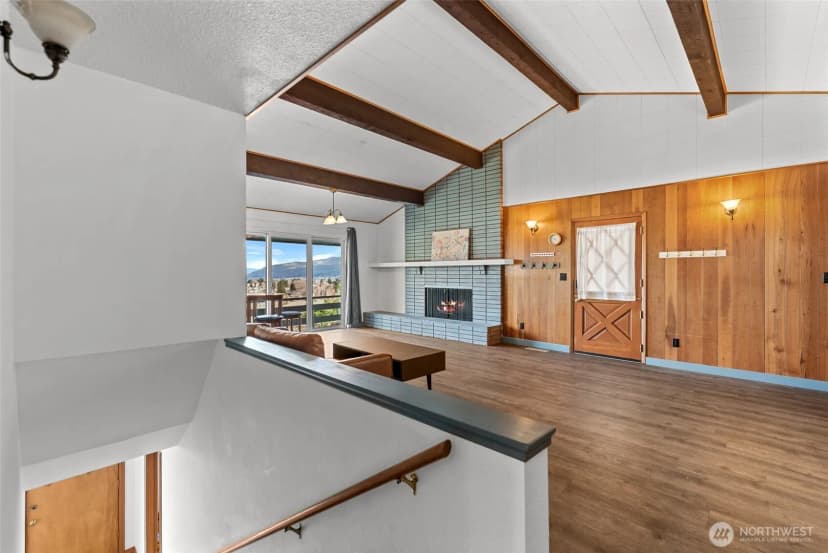 Property photo for 1117 Appleland Drive, Wenatchee photo 9