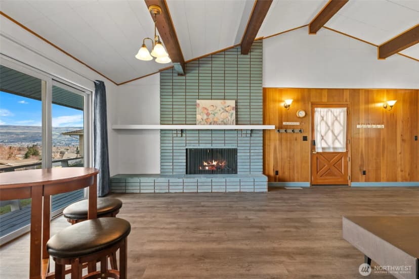 Property photo for 1117 Appleland Drive, Wenatchee photo 7