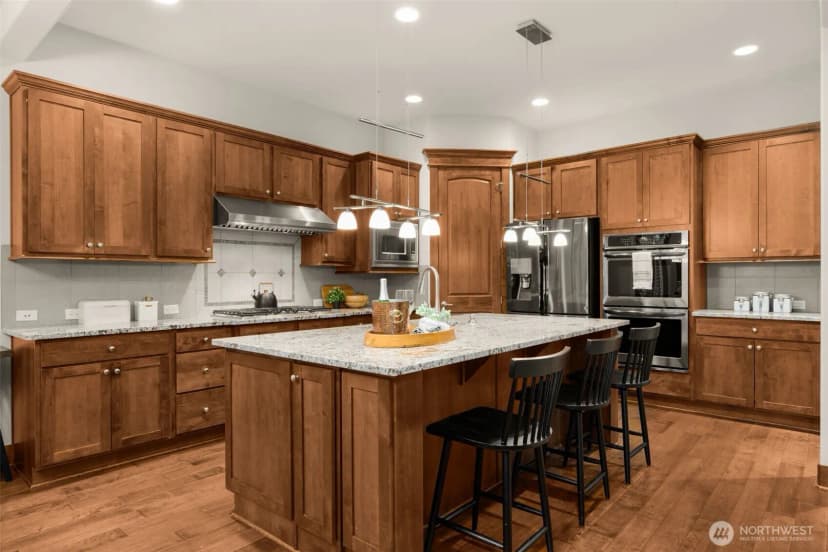 Property photo for 25812 Se 28th Place, Sammamish photo 15