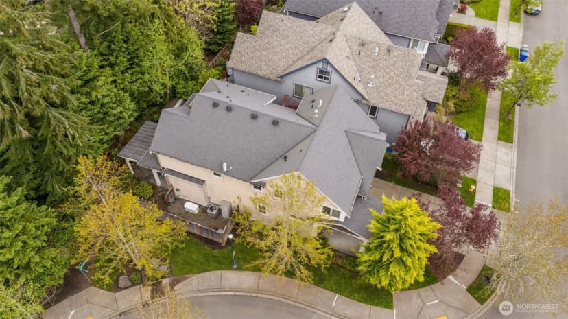 Property photo for 25812 Se 28th Place, Sammamish photo 37