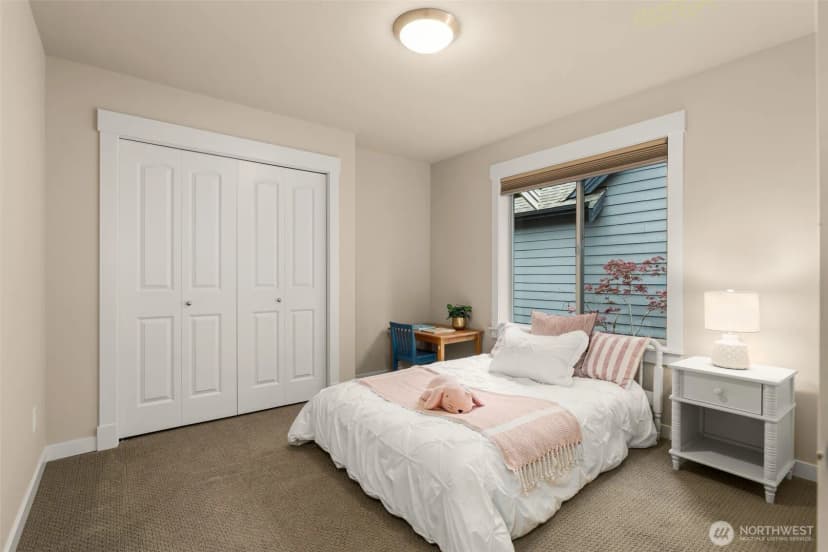 Property photo for 25812 Se 28th Place, Sammamish photo 18