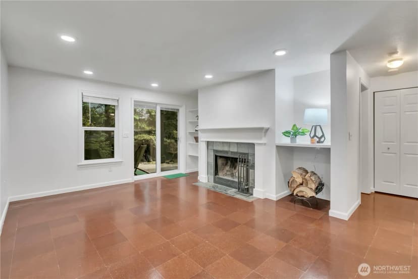 Property photo for 13209 Newcastle Way #a104, Newcastle photo 9